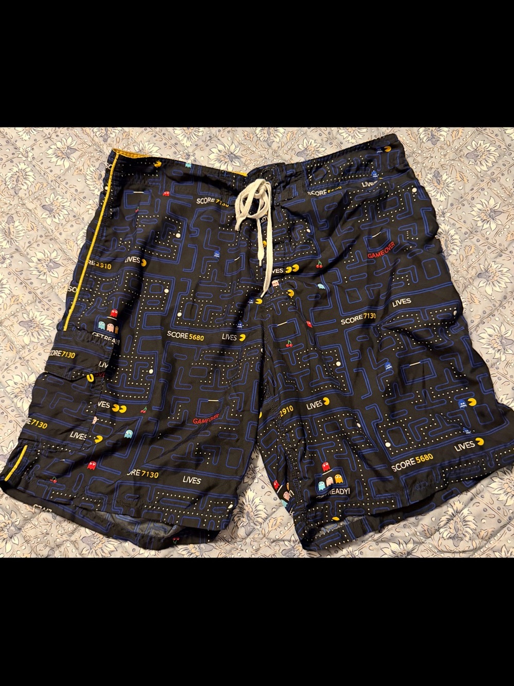 Men's Black Pac-Man Print Swim Trunks size 38